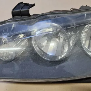 Alfa Romeo 147  lampa przód przednia lewa
