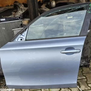 BMW 1 I E81 E87 drzwi przód przednie  lewe