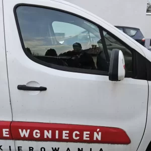 Citroen Berlingo Peugeot Partner 2 II drzwi przód przednie prawe EWPA