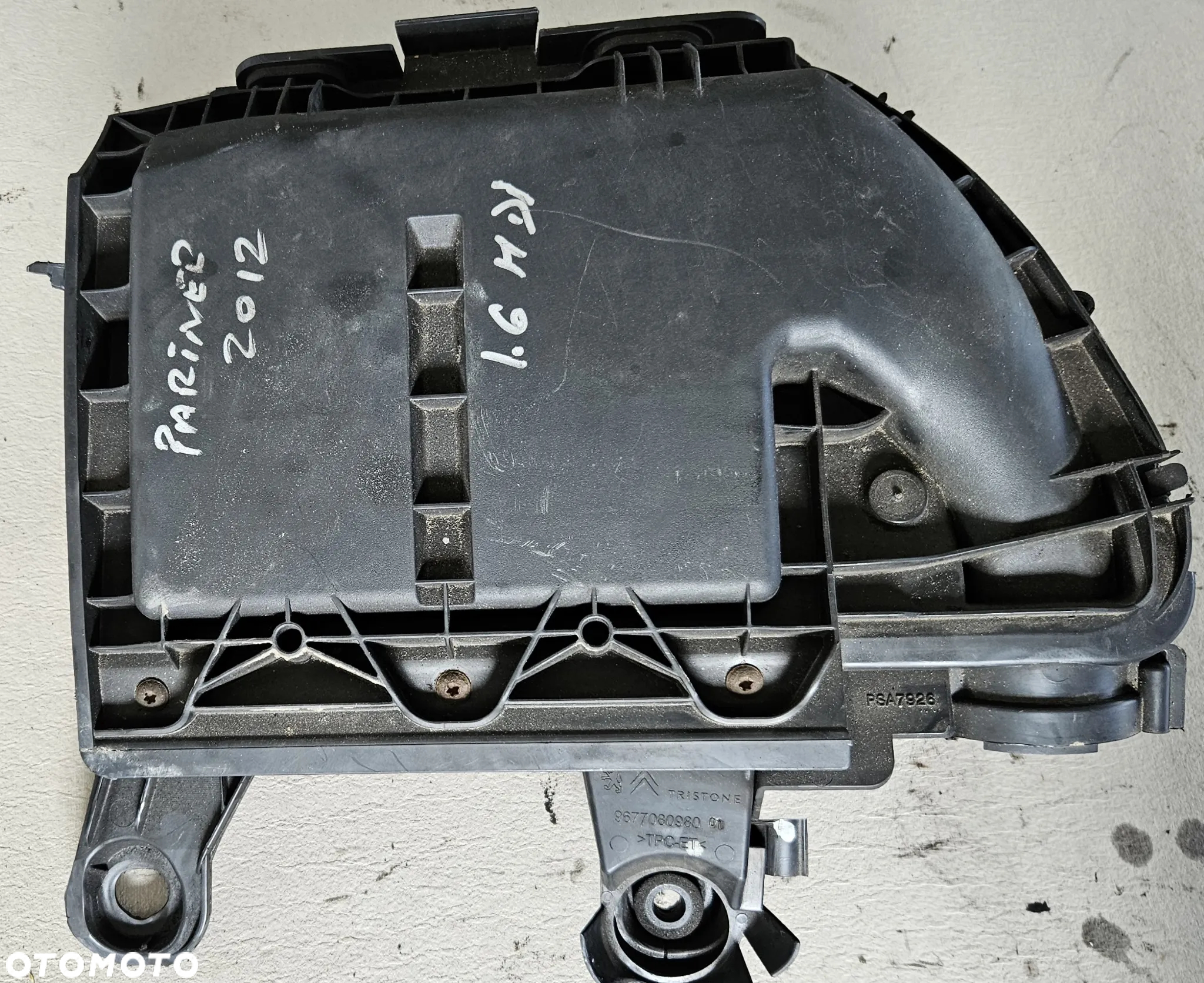 Citroen C3 DS3 C4 DS4 Peugeot 308 Partner  1.6 HDI obudowa filtra powietrza 9806561080 - obrazek 5