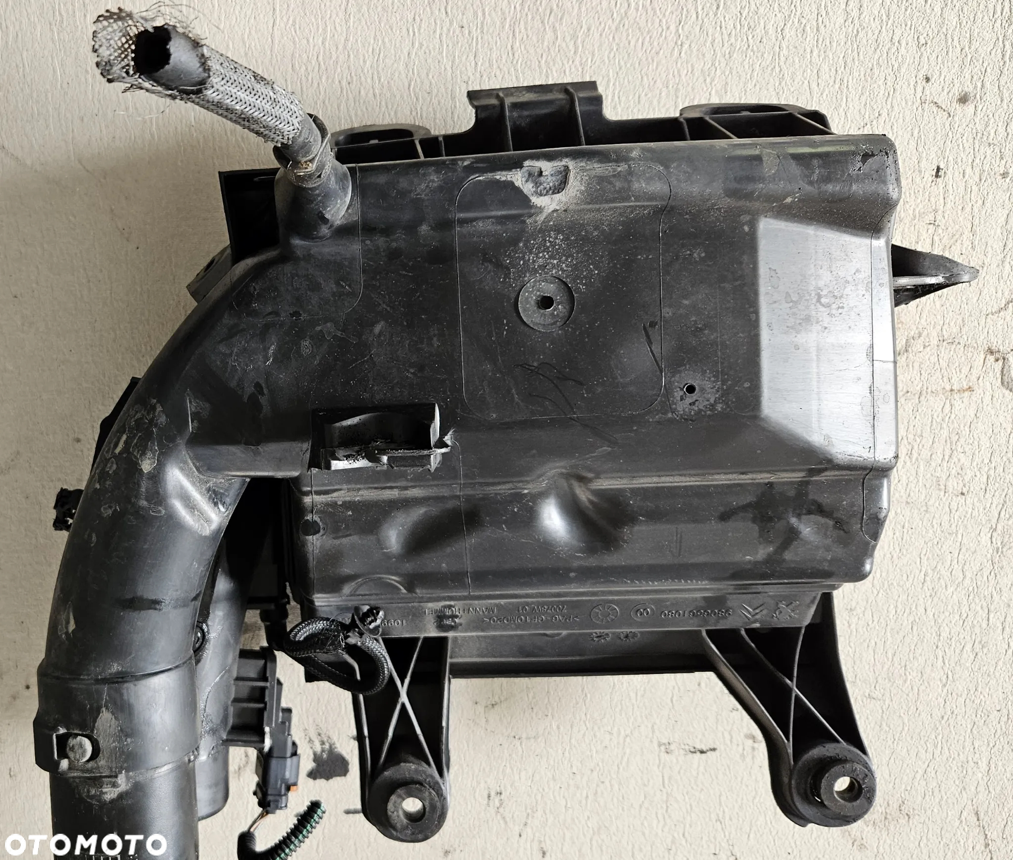 Citroen C3 DS3 C4 DS4 Peugeot 308 Partner  1.6 HDI obudowa filtra powietrza 9806561080 - obrazek 7