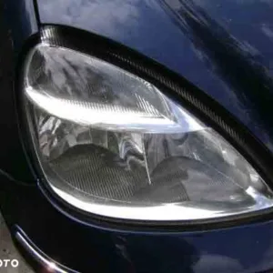 Mercedes A W168 lift W 168 reflektor lampa przod prawa