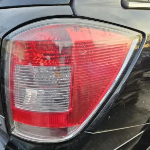 Opel Astra H III 3 kombi lift lampa tył tylna prawa lewa