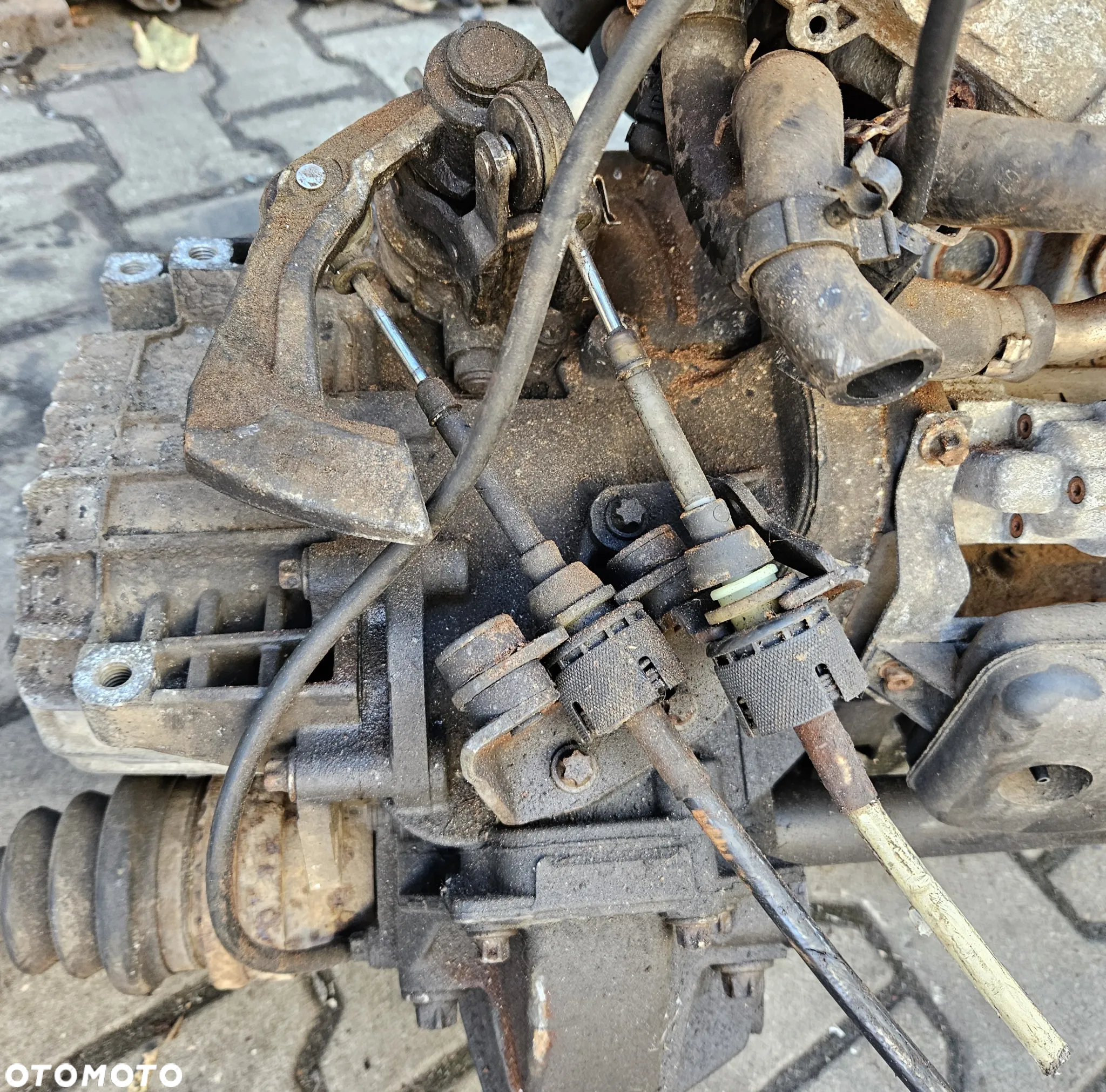 Opel Astra J 4 IV Meriva B 1.3 CDTI skrzynia biegów M20 - obrazek 2