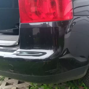 VW Touran I Zderzak tył tylny LC9Z