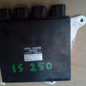 Lexus IS250 IS 250 2.5 V6 sterownik wtryskiwaczy