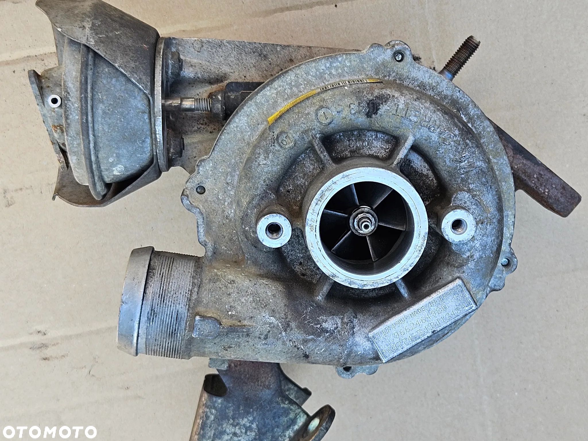 Peugeot 407 Citroen Berlingo Partner Expert C5 C4 2.0 HDI turbosprezarka 136KM 9654919580 9661306080