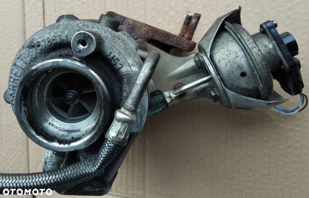 Peugeot 407 Citroen C5 C4 picasso 2.0 HDI turbosprezarka 9654919580 9682778680