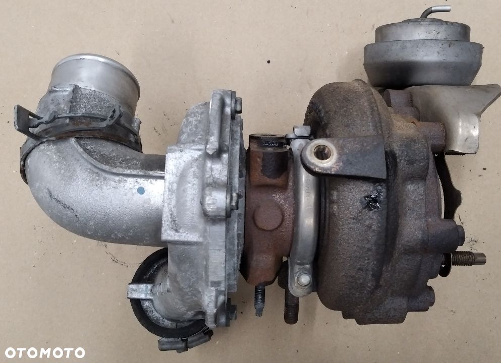 Toyota Avensis T27 Verso 2.0 2.2  D4D turbosprezarka 17201-0R070  17201-0R060