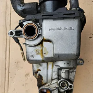 Volvo S40 V50 2.4 20V obudowa filtra oleju silnika B52244S 31338685