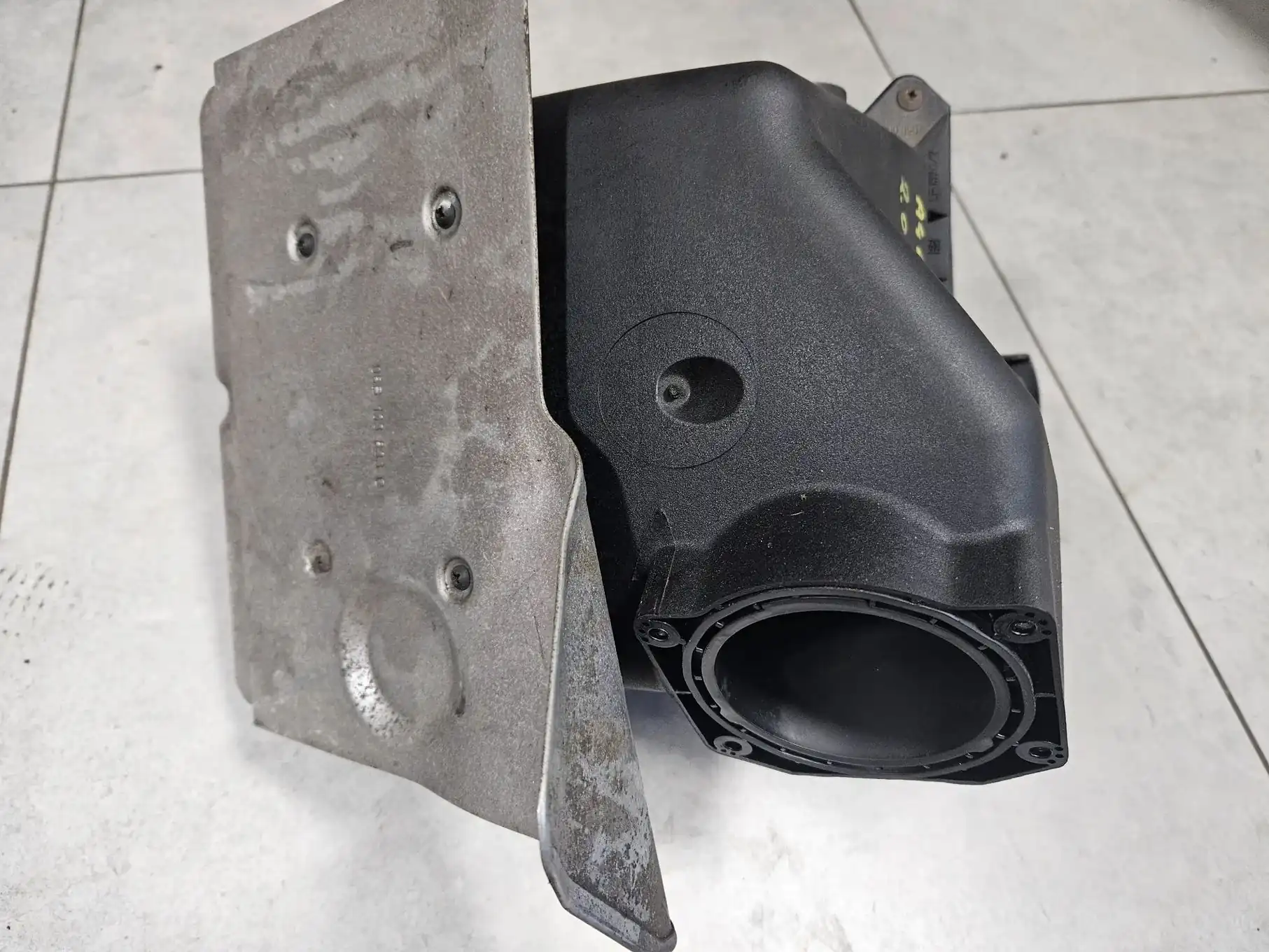 Audi A4 B6 B7 2.0 FSI obudowa filtra powietrza 06B133835BD 06B133837AG