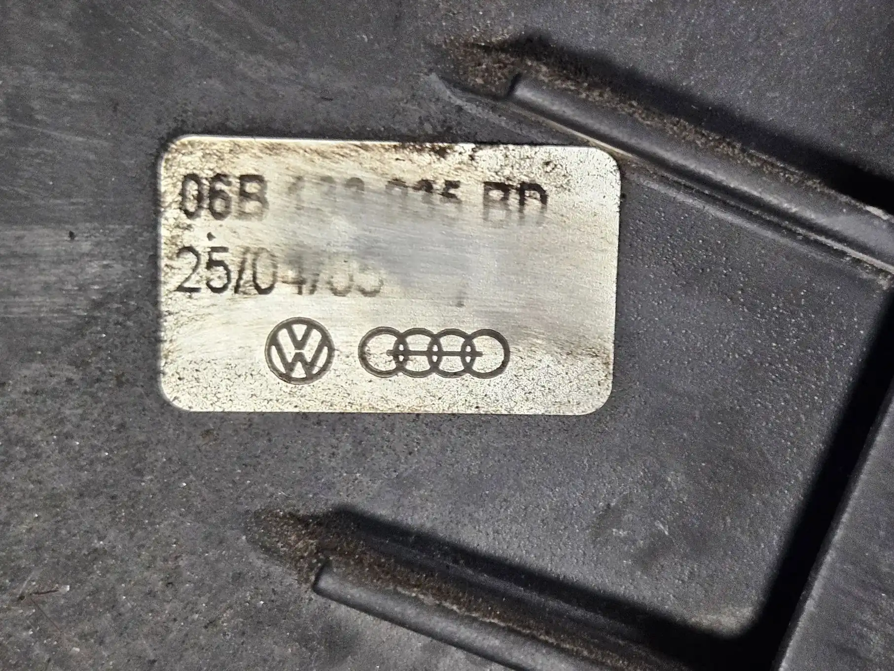 Audi A4 B6 B7 2.0 FSI obudowa filtra powietrza 06B133835BD 06B133837AG - obrazek 5