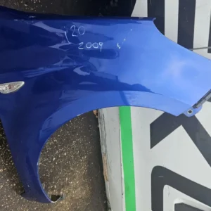 Hyundai i20 błotnik przód przedni prawy lewy