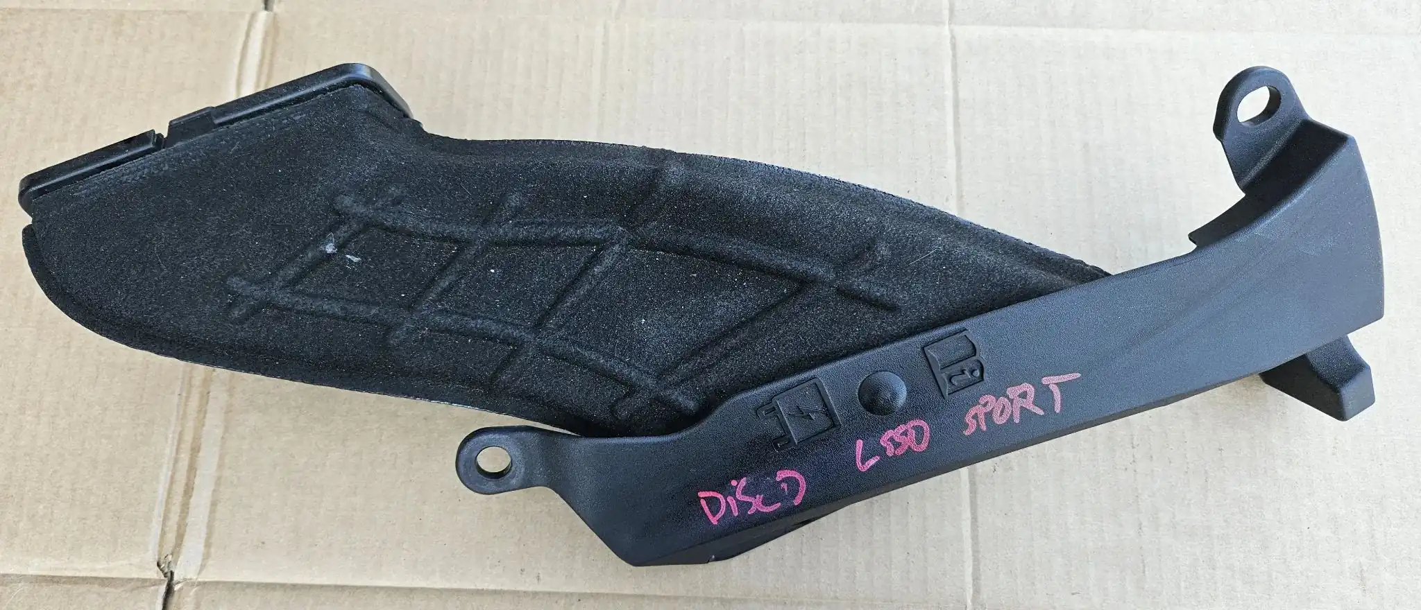Land Rover Discovery Sport L550 2.0 D wlot powietrza do filtra kierownica GK72-9A675-AD