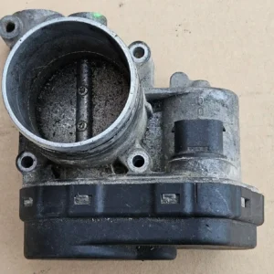 Mercedes A W168 1.6 B przepustnica A1661410125