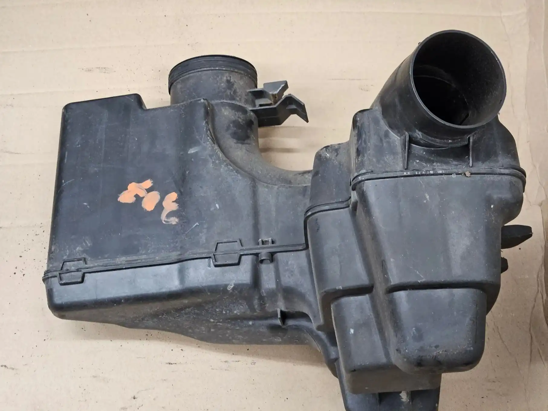 Peugeot 307 1.6 2.0 16V rezonator wlot do filtra powietrza - obrazek 4