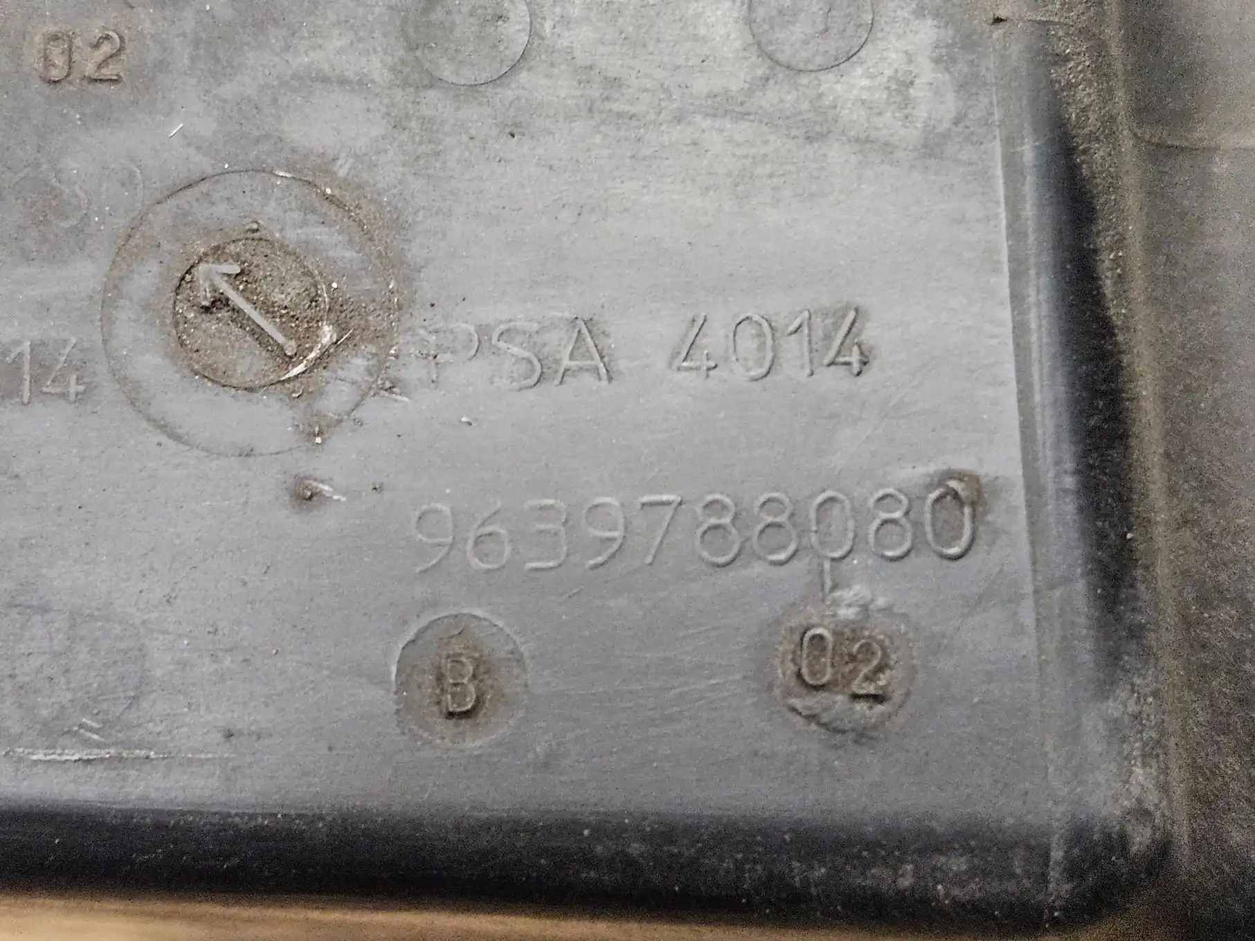 Peugeot 307 1.6 2.0 16V rezonator wlot do filtra powietrza - obrazek 5