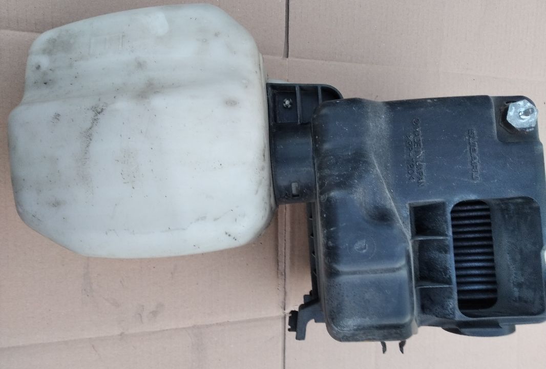 Subaru Outback Legacy IV 2.0 D obudowa filtra powietrza A52AG08